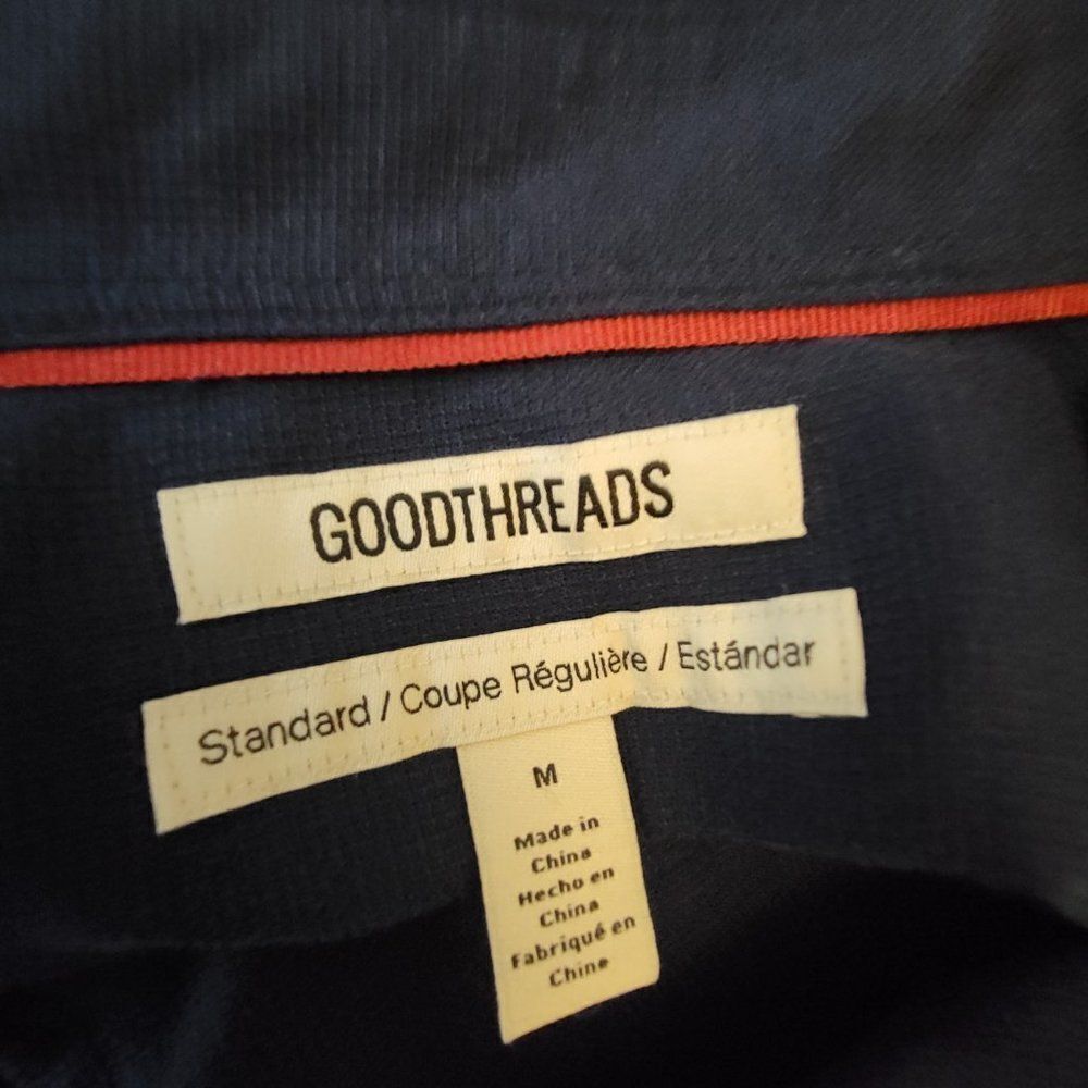 Amazon Mens Navy Blue Goodthread Standard Fit Ripstop Dobby Button Up Shirt M - Picture 2 of 9